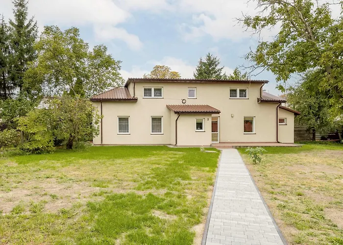 Spacious House With Parking & Garden By Renters * ורשה